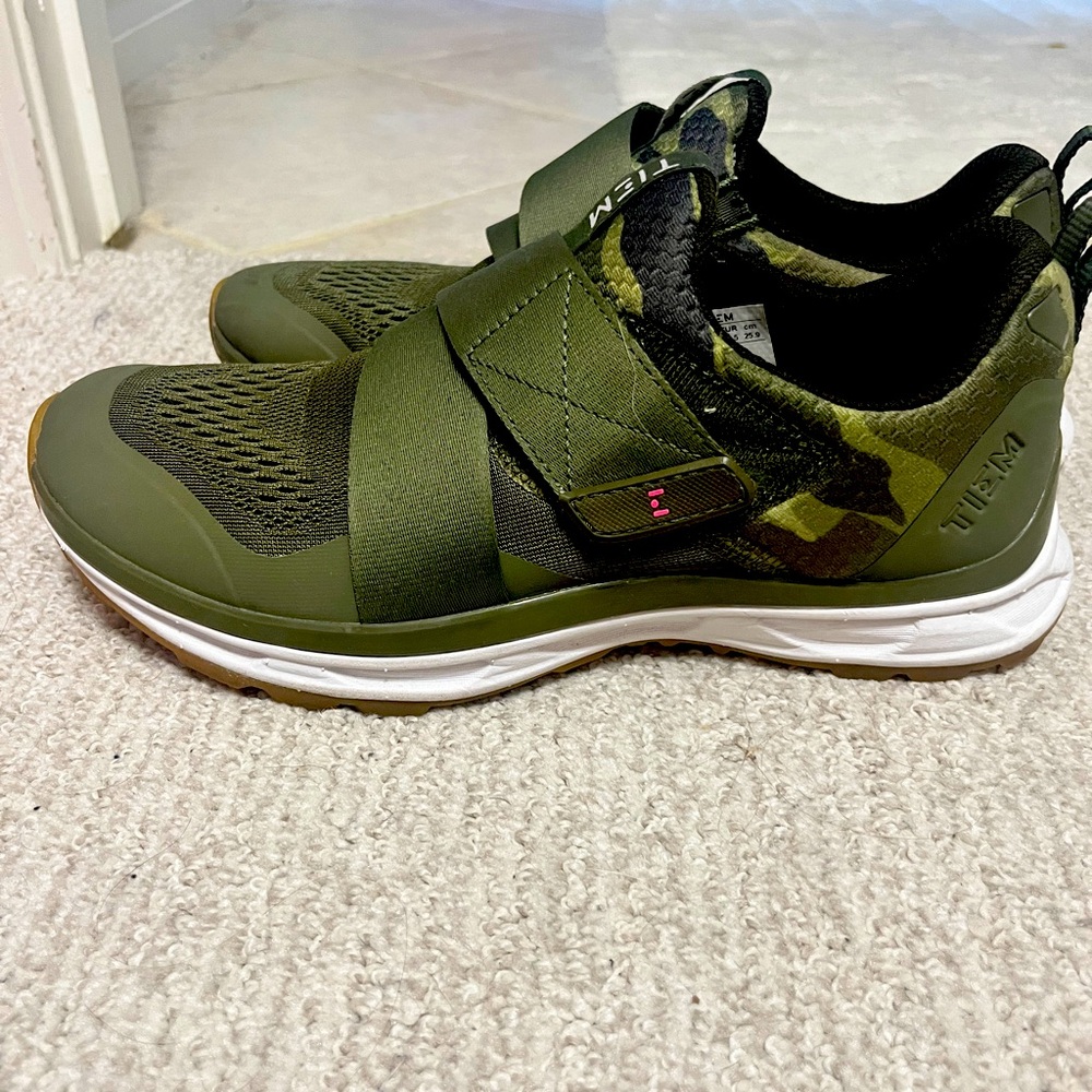 Like New TIEM Cycle Shoes